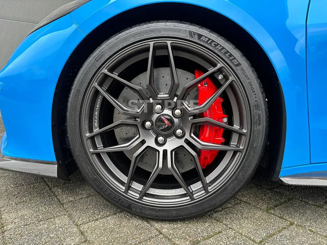 Corvette C8 6.2 E-Ray 3LZ Coupe - Thumbnail 5