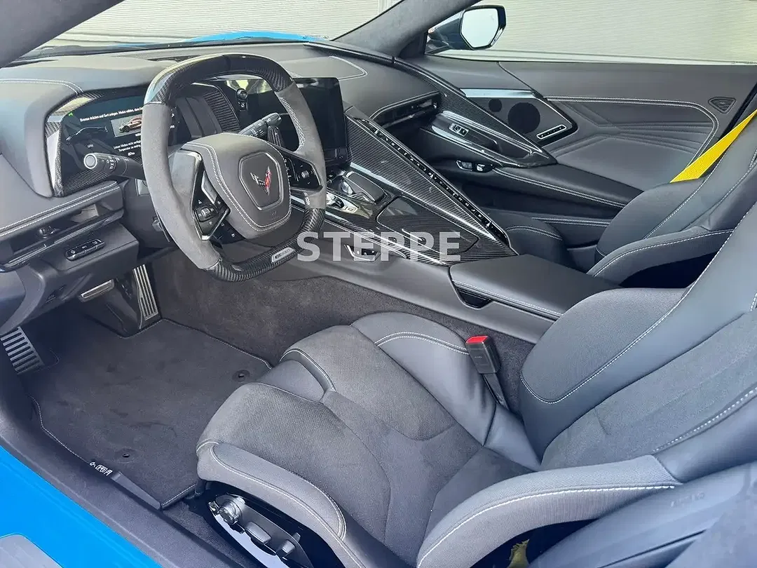 Corvette C8 6.2 E-Ray 3LZ Coupe - Thumbnail 9