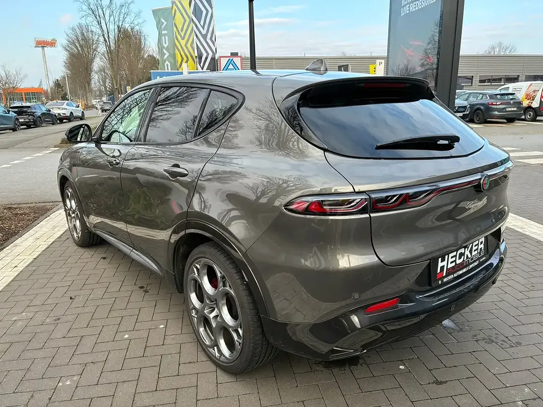 Alfa Romeo Tonale 1.5 MHEV Edizione Speciale - Thumbnail 4