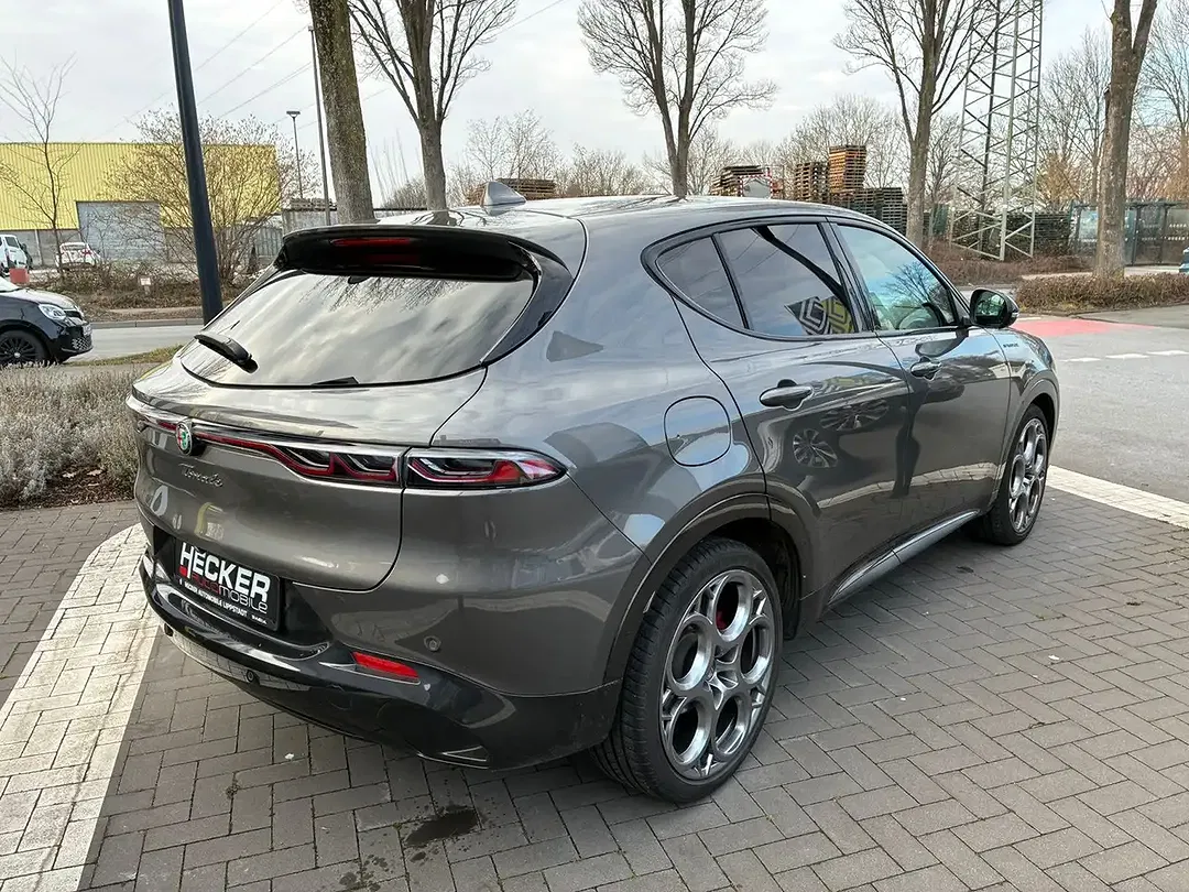 Alfa Romeo Tonale 1.5 MHEV Edizione Speciale - Thumbnail 6