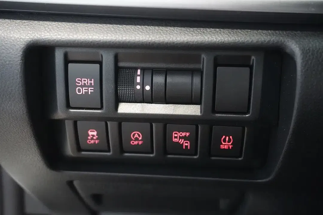 Subaru Impreza AUT AWD Exclusive - Thumbnail 14