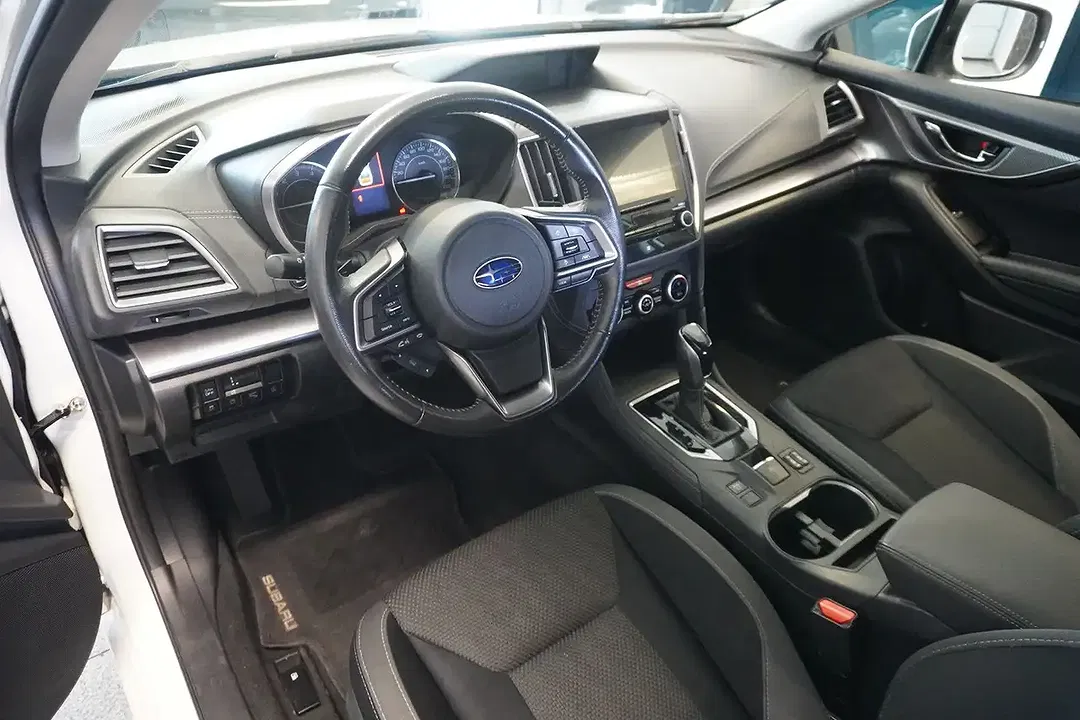 Subaru Impreza AUT AWD Exclusive - Thumbnail 7