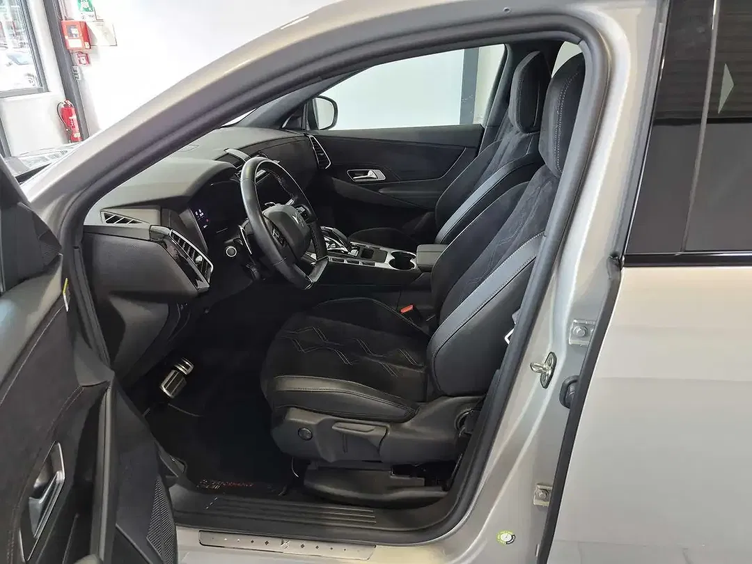 DS Automobiles DS 7 Crossback - Thumbnail 8