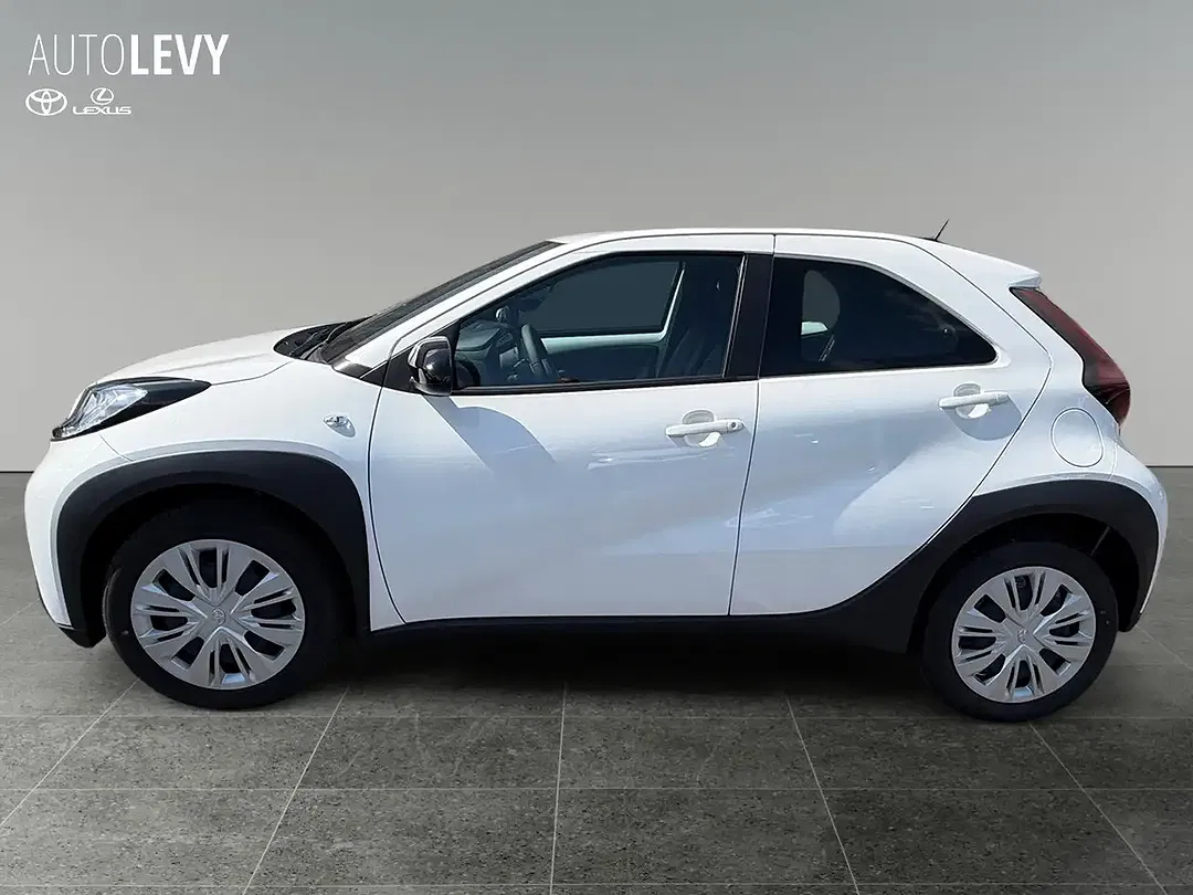 Toyota Aygo X Business Edition - foto 1