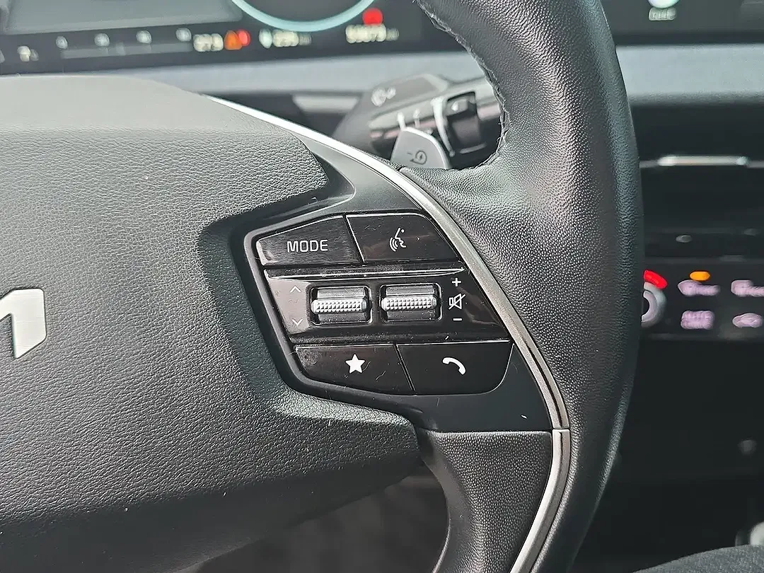 Kia EV6 - Thumbnail 14