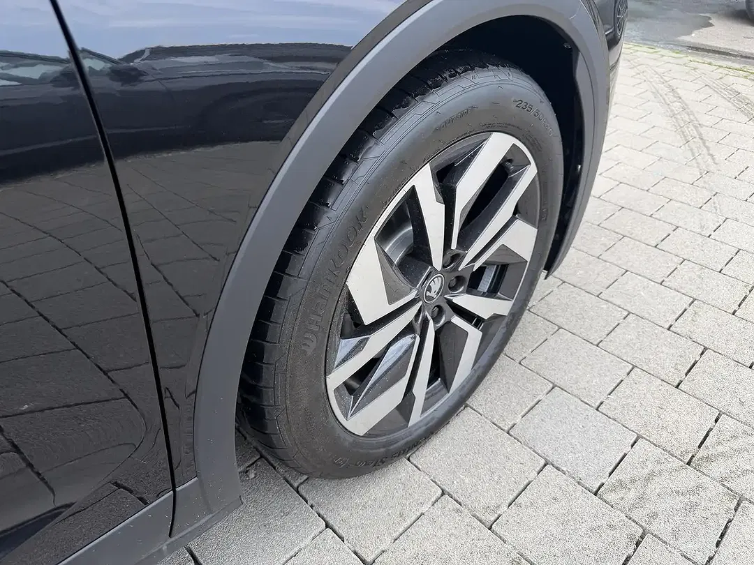 Skoda Elroq 60 Sportline - Thumbnail 13