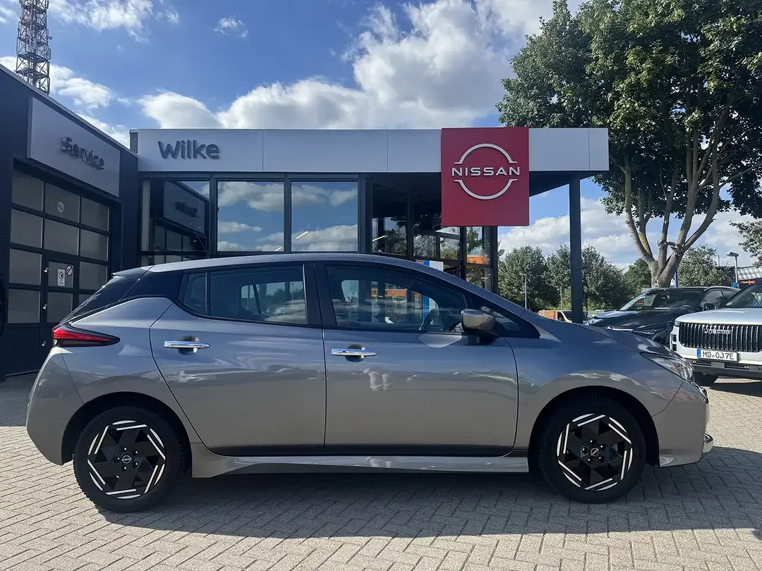 Nissan Leaf Acenta - Thumbnail 4