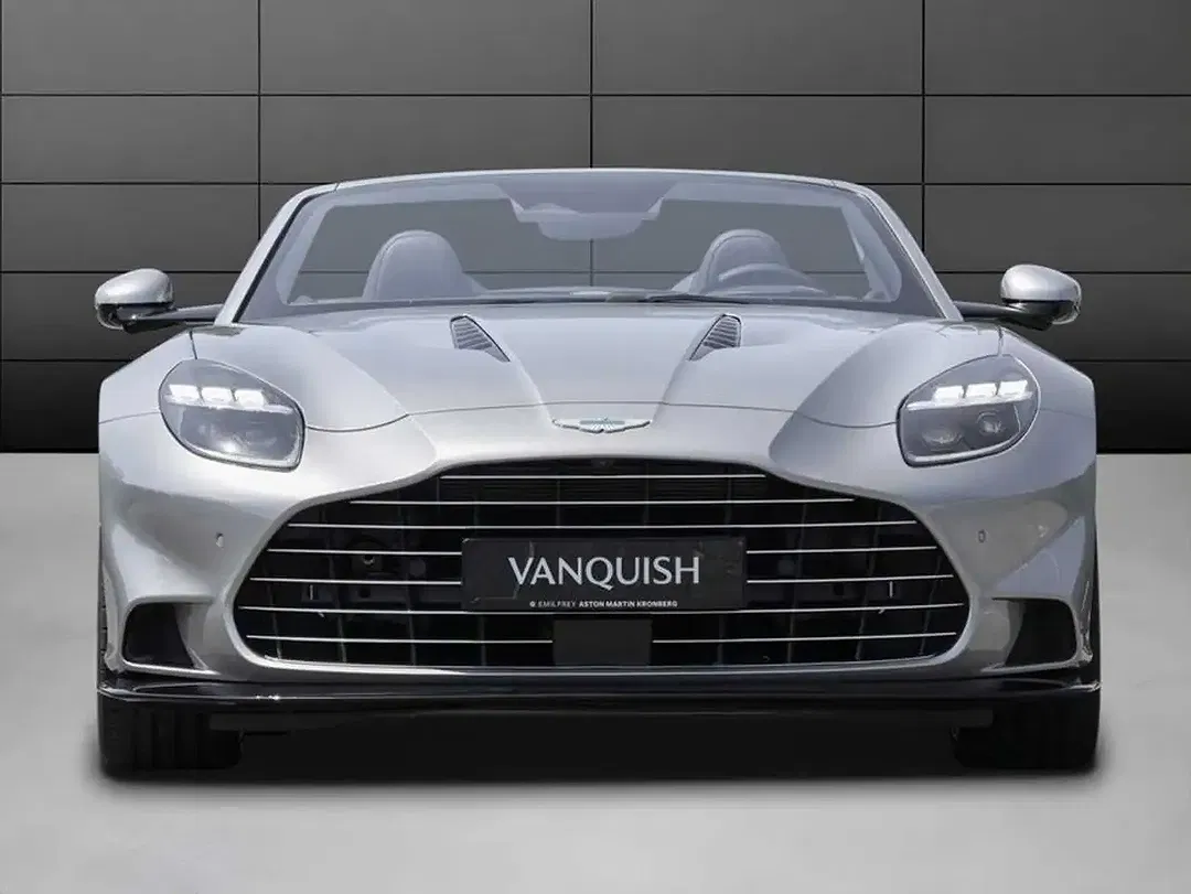 Aston Martin Vanquish Volante - Thumbnail 5