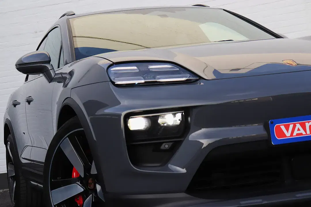 Porsche Macan Design - Thumbnail 11
