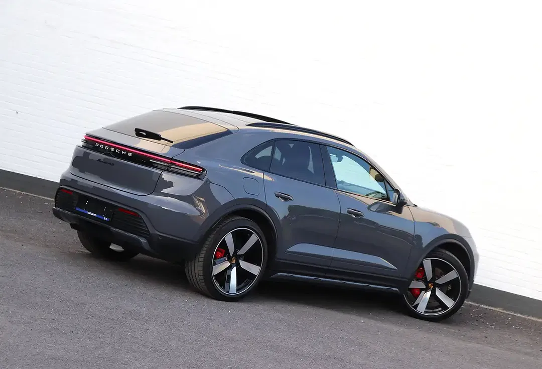 Porsche Macan Design - Thumbnail 14