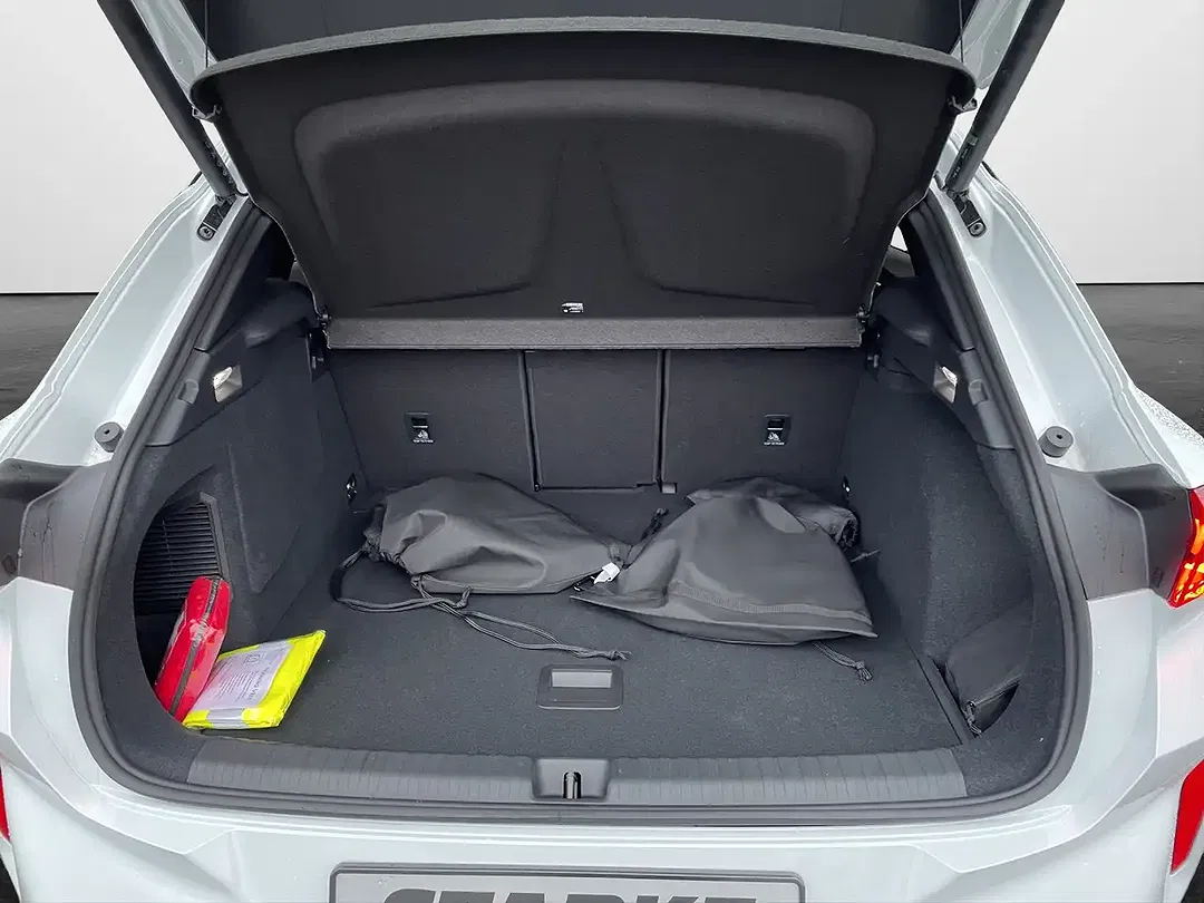 CUPRA Terramar PHEV DSG VZ1 - Thumbnail 11