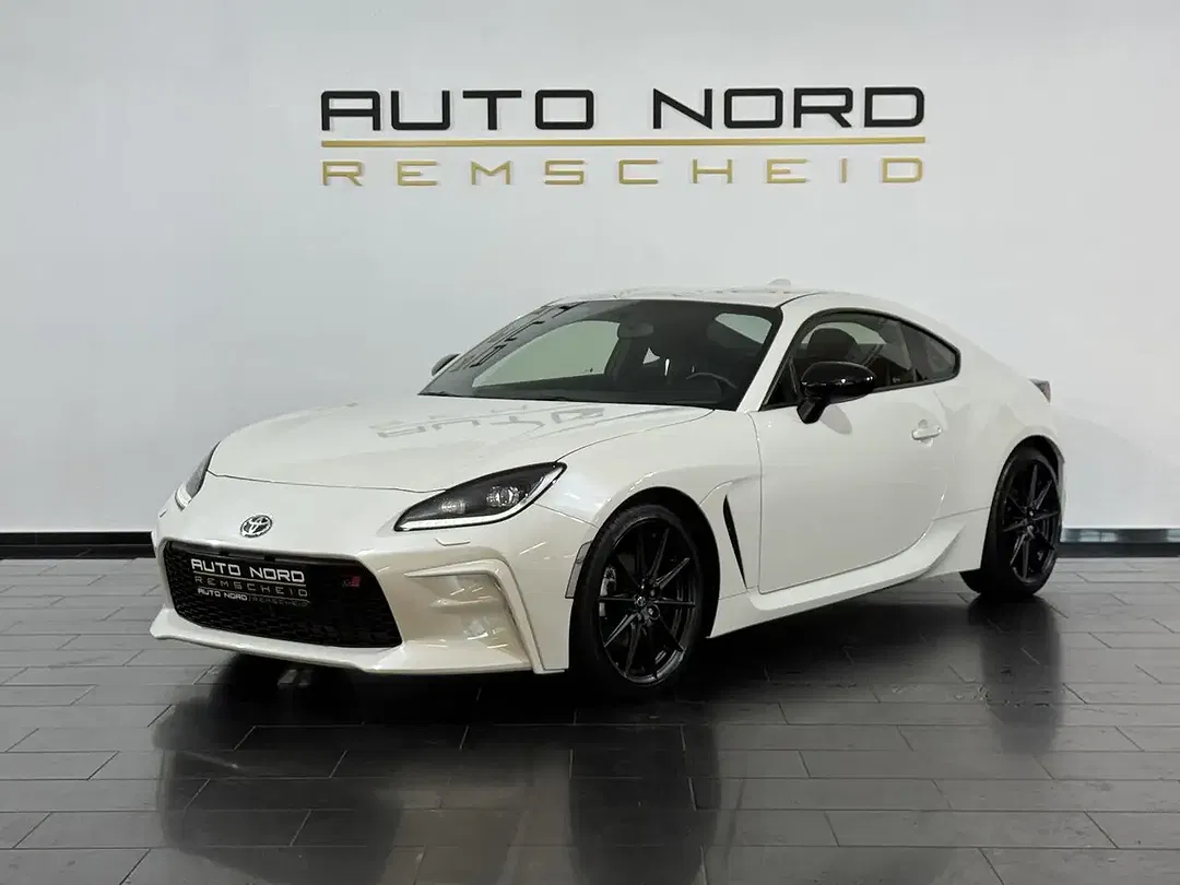Toyota GR86 Premium - Thumbnail 13