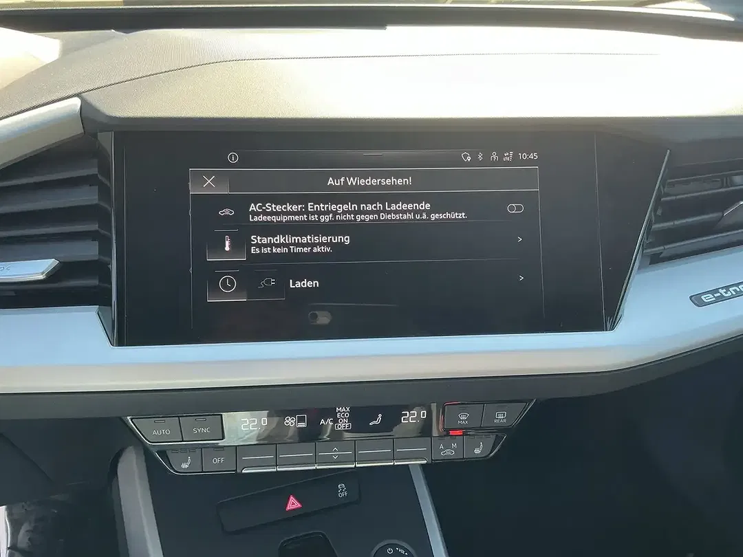 Audi Q4 e-tron 40 - Thumbnail 11