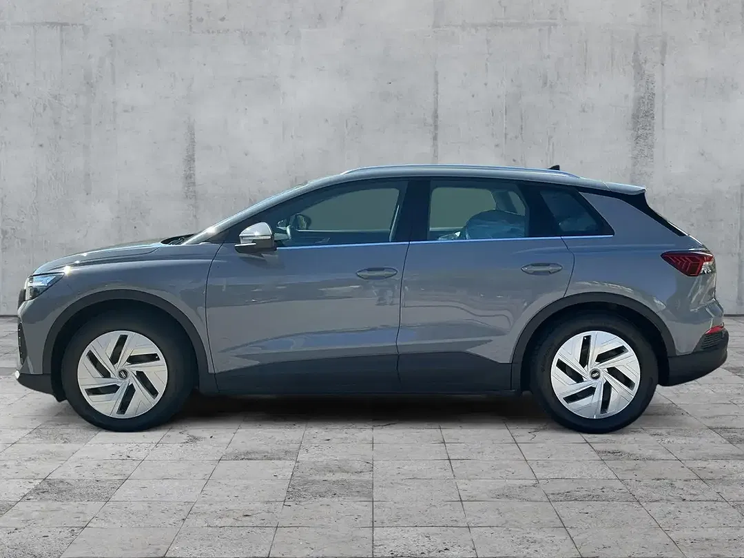 Audi Q4 e-tron 40 - Thumbnail 4