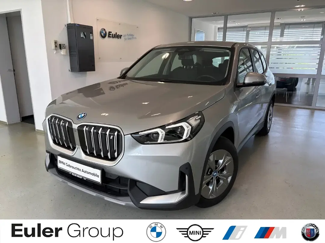 BMW iX1 xDrive - Afbeelding 1