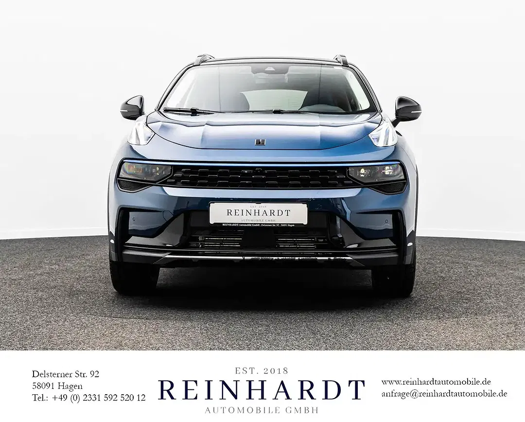 Lynk & Co 01 - Thumbnail 4