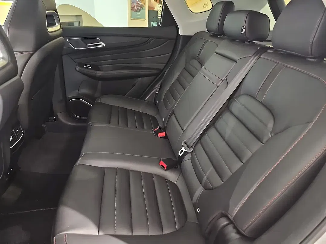 MG HS Luxury - Thumbnail 15