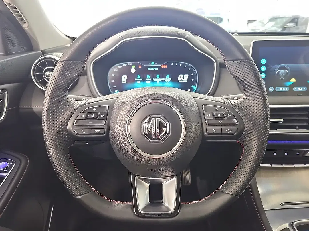 MG HS Luxury - Thumbnail 8