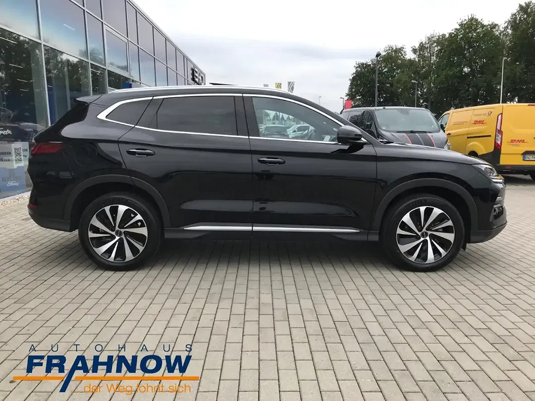 BYD Seal U 1.5 DM-i AWD Design - Thumbnail 3