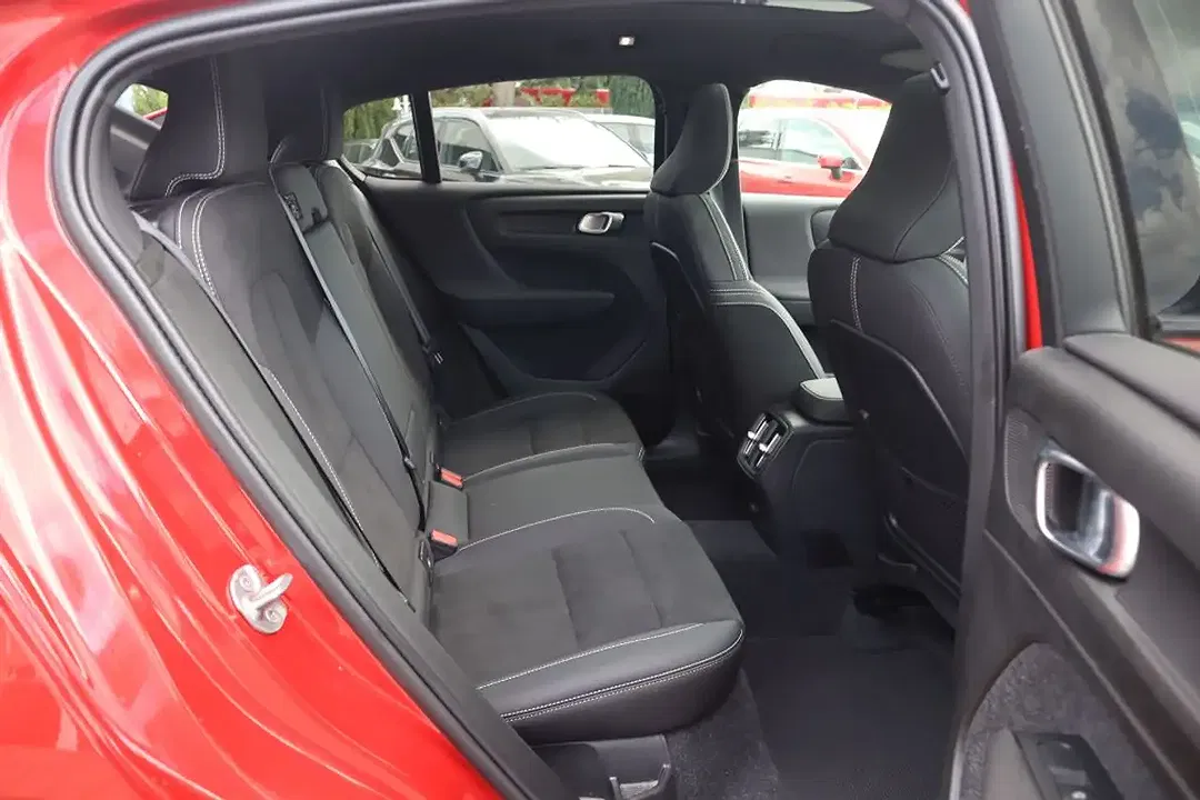 Volvo C40 Recharge Single Motor - foto 13