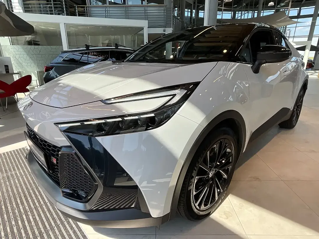Toyota C-HR GR Sport - foto 1