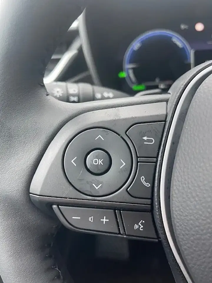 Toyota Corolla Hybrid Teamplayer - Thumbnail 12