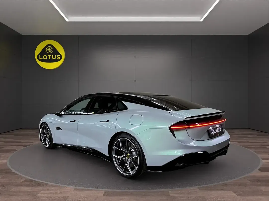 Lotus Emeya S - Thumbnail 5