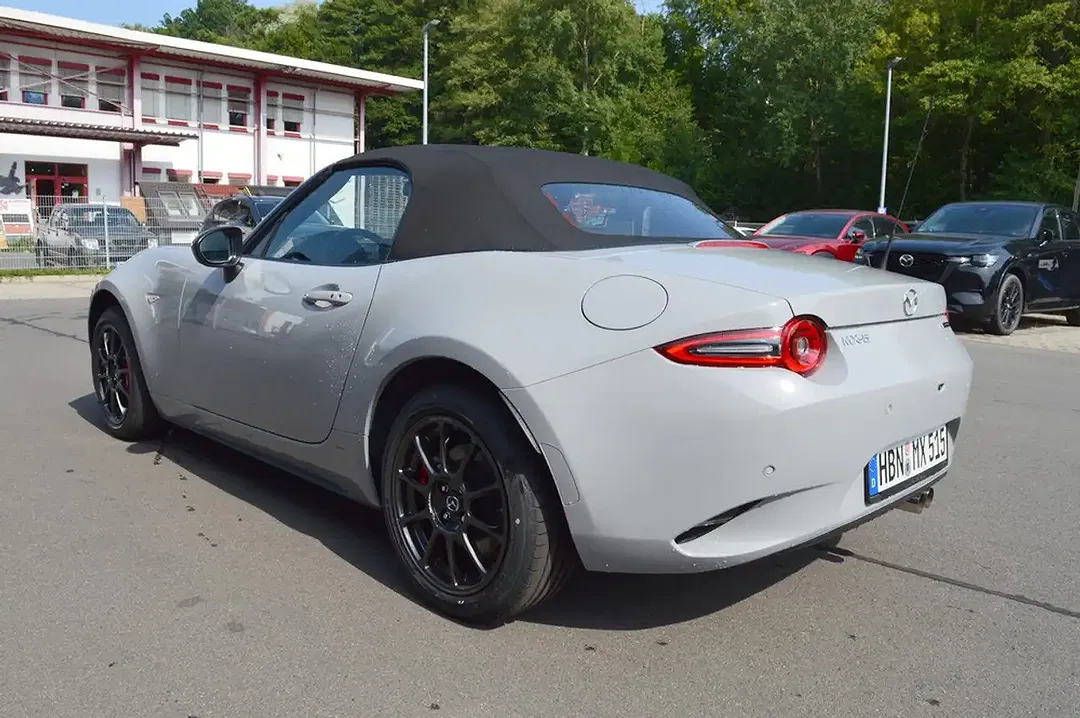 Mazda MX-5 1.5 SKYACTIV-G ST Homura - Thumbnail 6