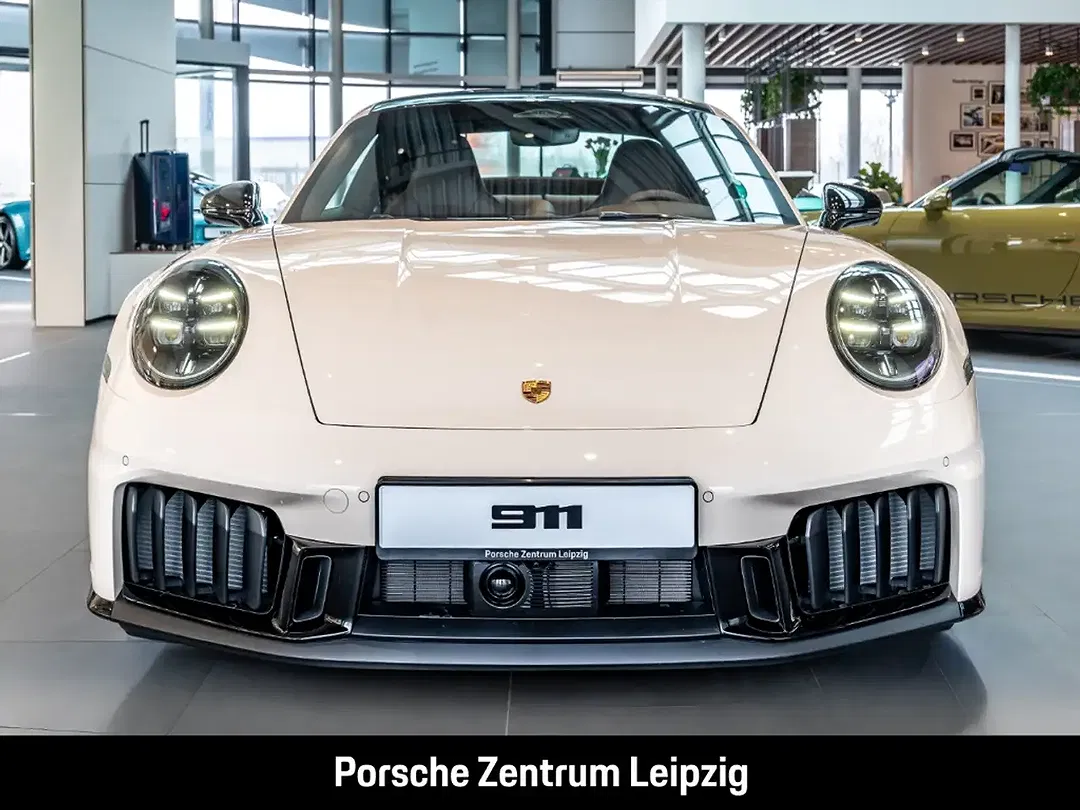 Porsche 992 Carrera GTS - foto 2