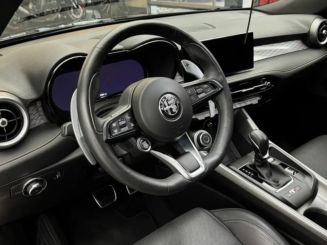 Alfa Romeo Tonale 1.5 VGT Hybrid Veloce - Thumbnail 11