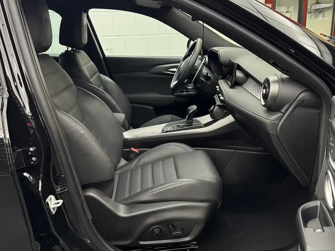 Alfa Romeo Tonale 1.5 VGT Hybrid Veloce - foto 15