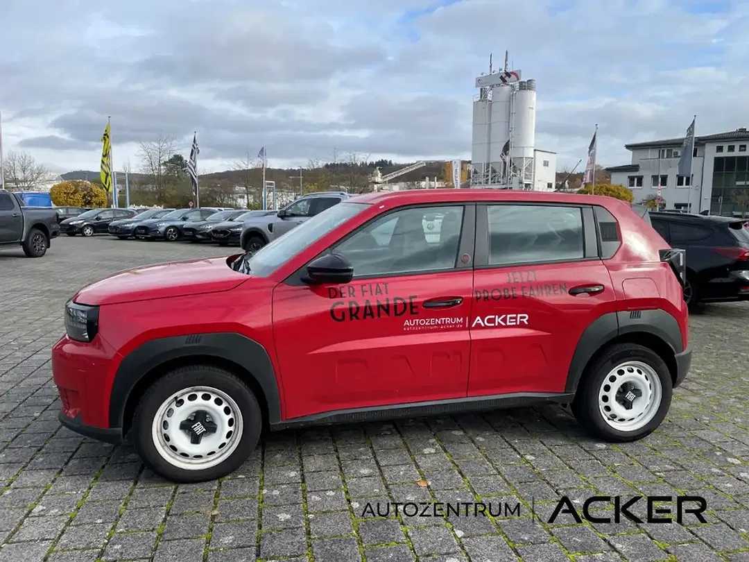 Fiat Grande Panda EV RED - Thumbnail 12