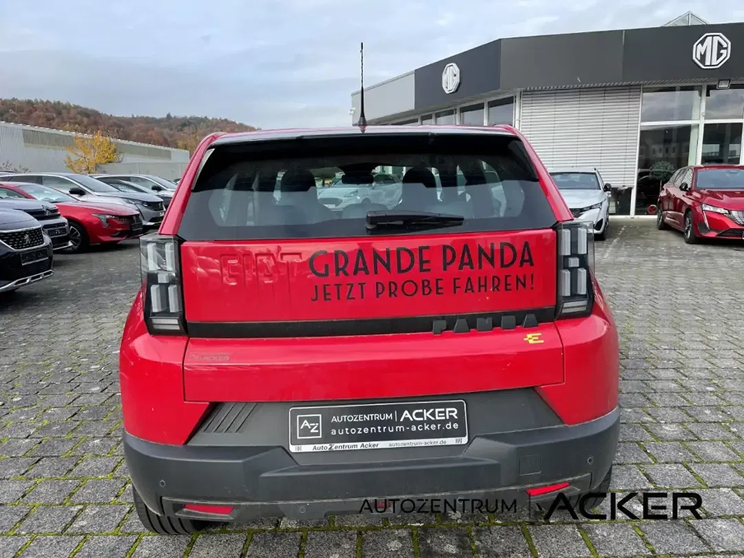 Fiat Grande Panda EV RED - Thumbnail 7