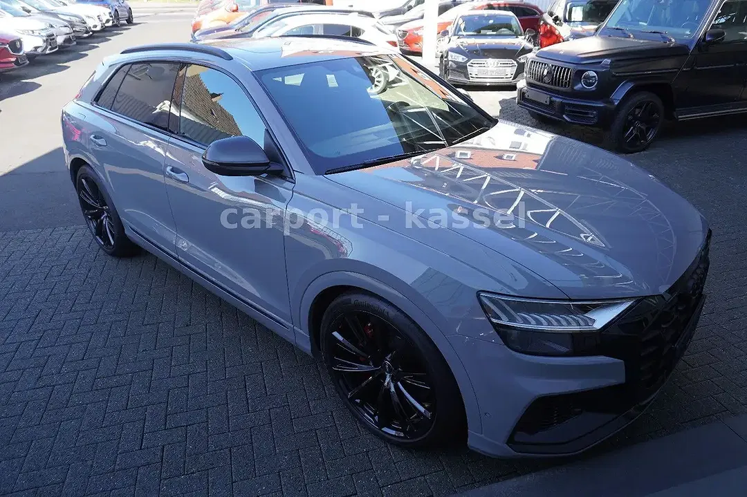 Audi SQ8 4.0 TFSI quattro competition plus - Thumbnail 13
