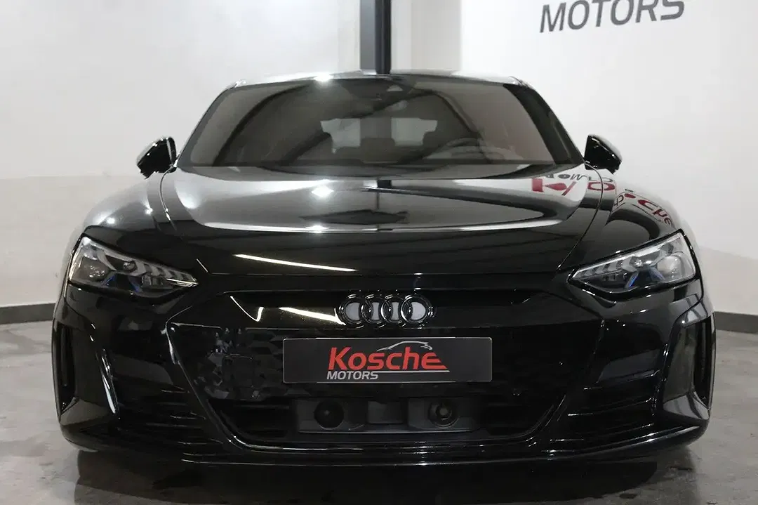 Audi RS e-tron GT - Thumbnail 3