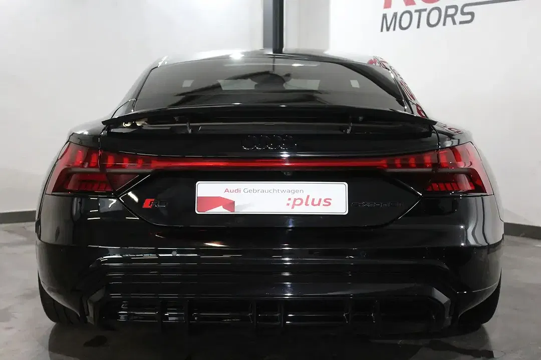 Audi RS e-tron GT - Thumbnail 7