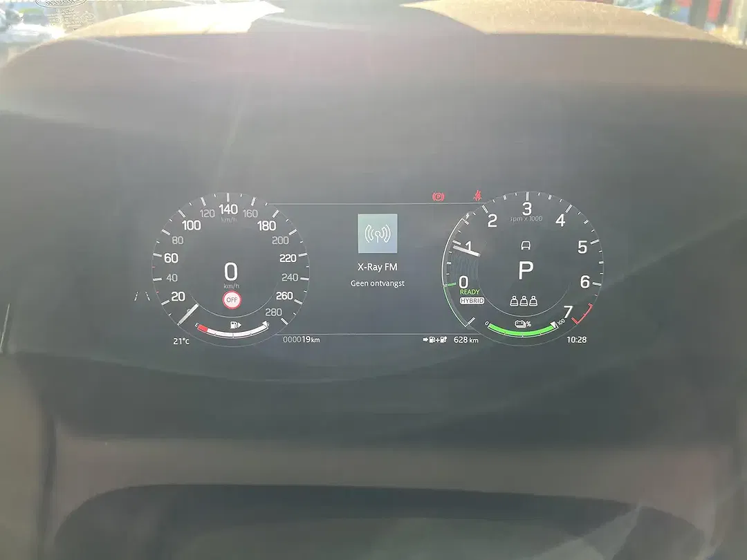 Land Rover Discovery Sport P270e S - Thumbnail 11