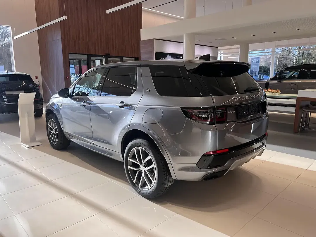 Land Rover Discovery Sport P270e S - Thumbnail 4