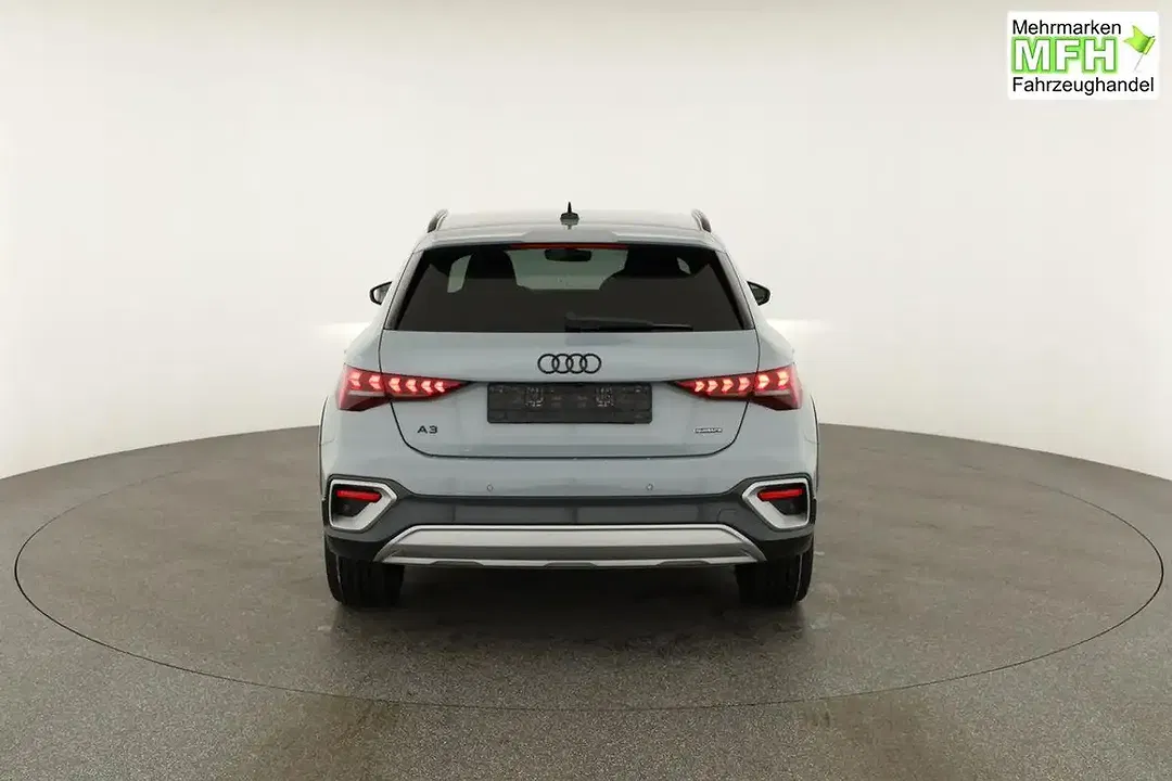 Audi A3 TFSI S tronic quattro allstreet - Thumbnail 14
