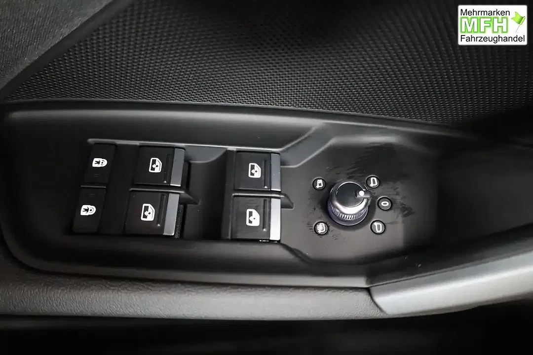 Audi A3 TFSI S tronic quattro allstreet - Thumbnail 7