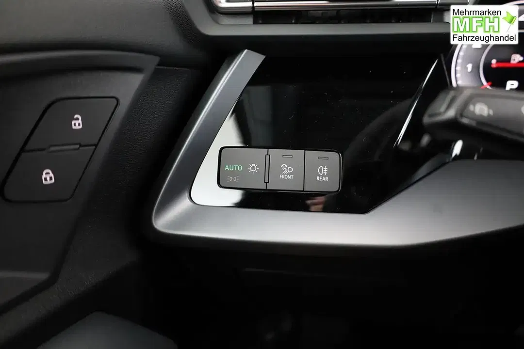 Audi A3 TFSI S tronic quattro allstreet - Thumbnail 8