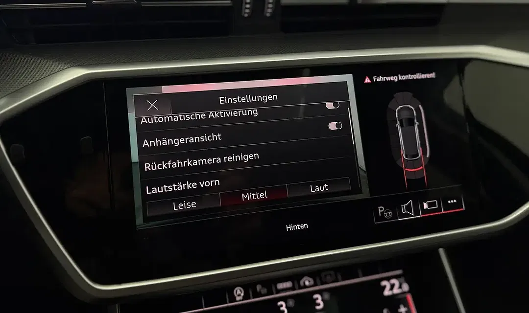 Audi A6 55 TFSI quattro Avant S line - Thumbnail 14