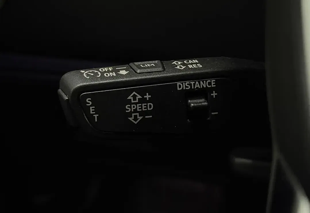Audi A6 55 TFSI quattro Avant S line - Thumbnail 27