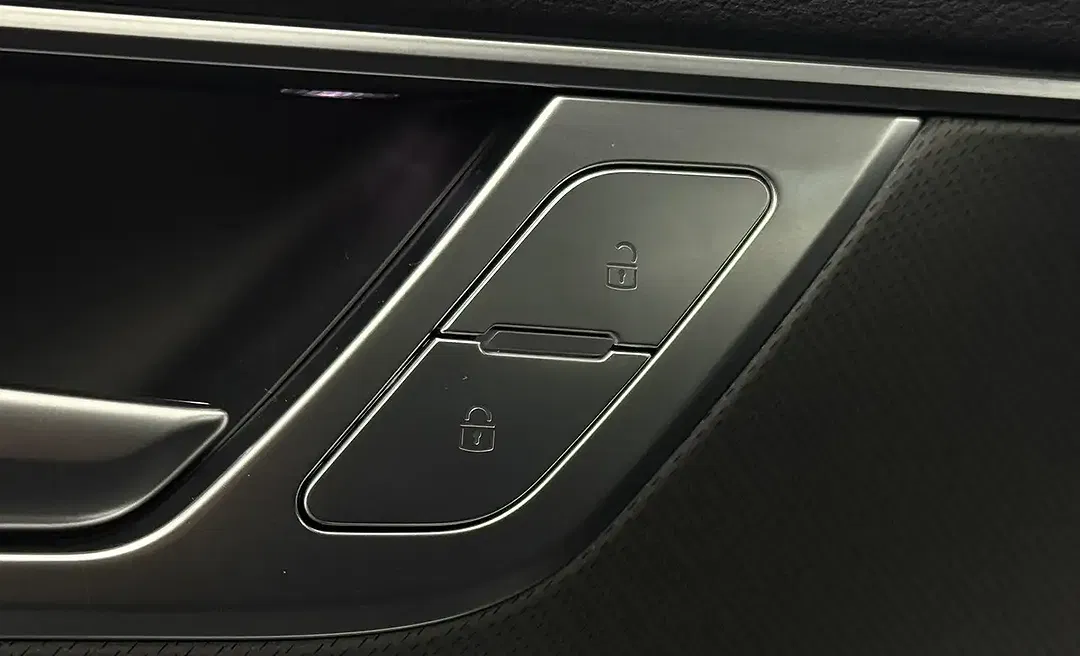 Audi A6 55 TFSI quattro Avant S line - Thumbnail 29