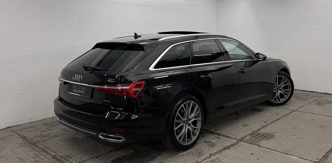 Audi A6 55 TFSI quattro Avant S line - Thumbnail 4