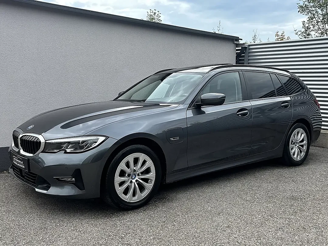 BMW 320 AUT xDrive Touring Sport - Afbeelding 1