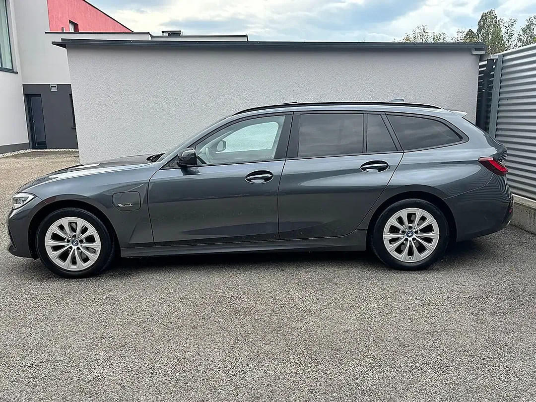 BMW 320 AUT xDrive Touring Sport - Thumbnail 12