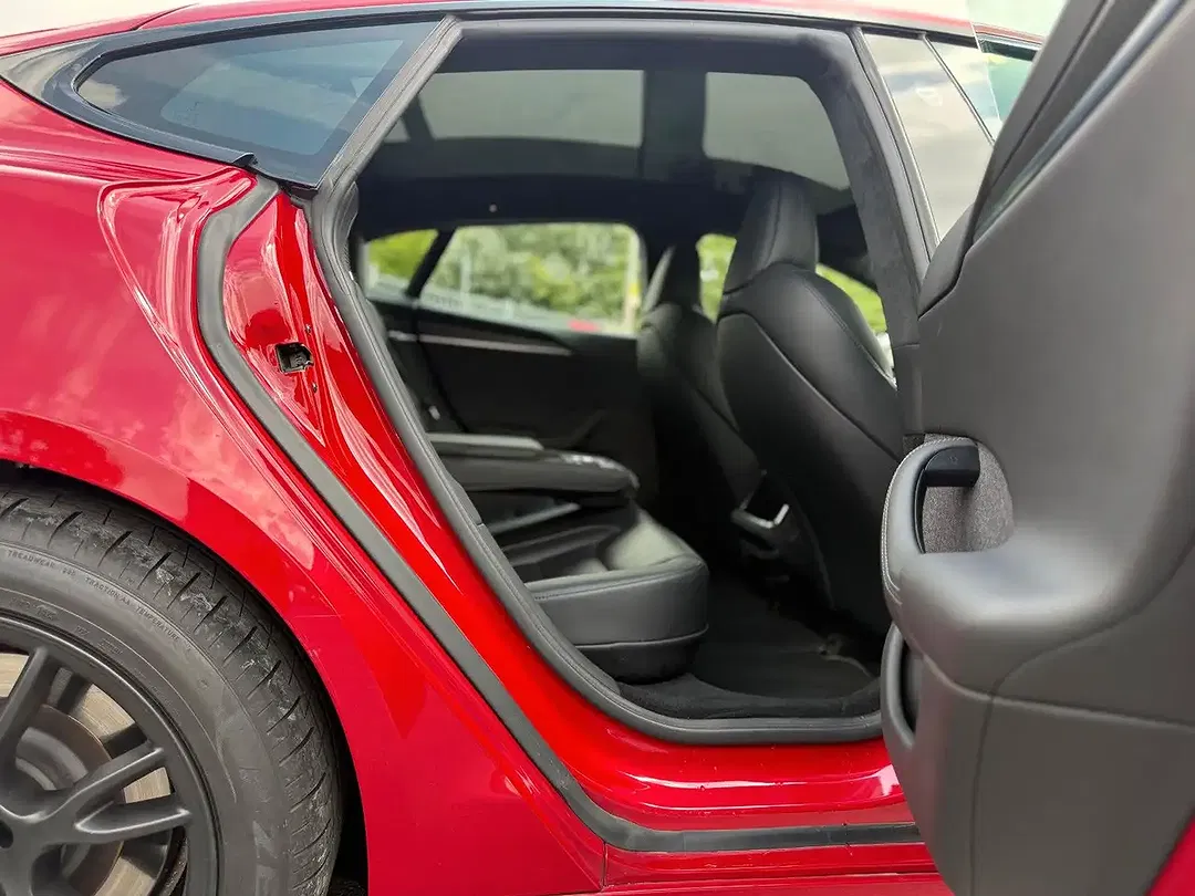 Tesla Model S 100 kWh Plaid - Thumbnail 10