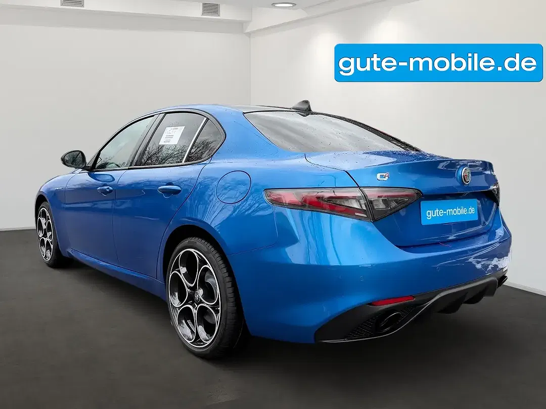 Alfa Romeo Giulia Veloce - Thumbnail 3