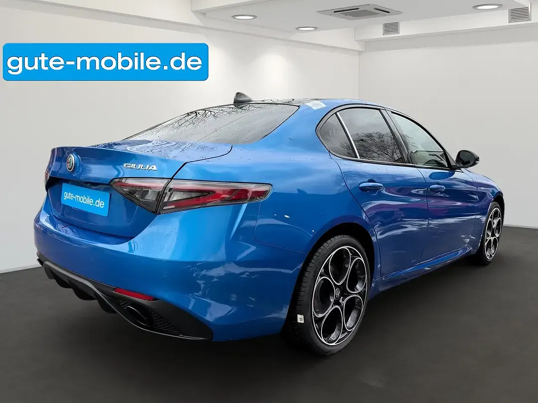 Alfa Romeo Giulia Veloce - Thumbnail 4